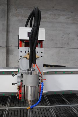 CE de refrigeração água da máquina de eixo do CNC do eixo 220V da dureza 3.2Kw